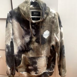 Jack’s Surfboards CA soft fleece lined dark tie dye pullover hoodie.